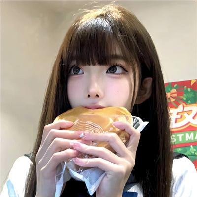 偷偷接吻